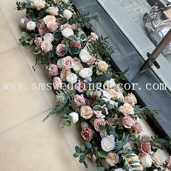 floral runners for tables