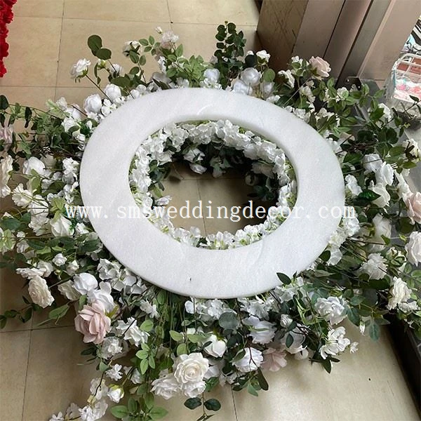 large floral wedding centerpieces