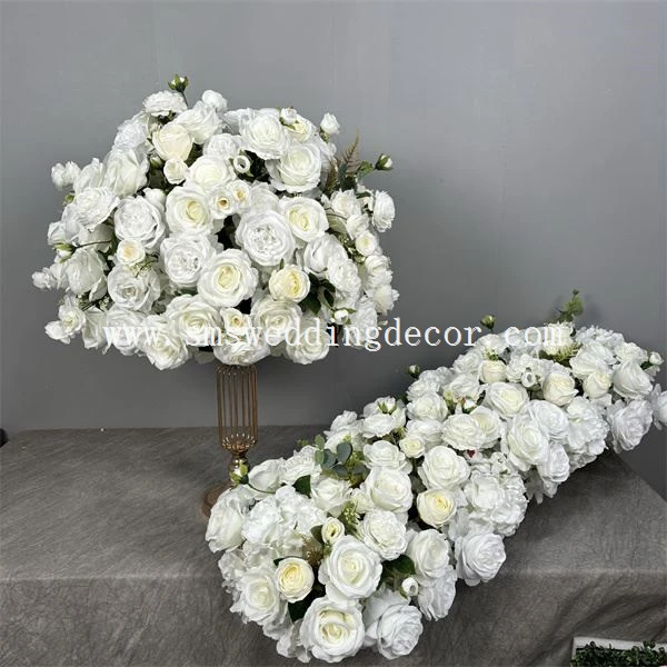 Chemin de fleurs de table de mariage